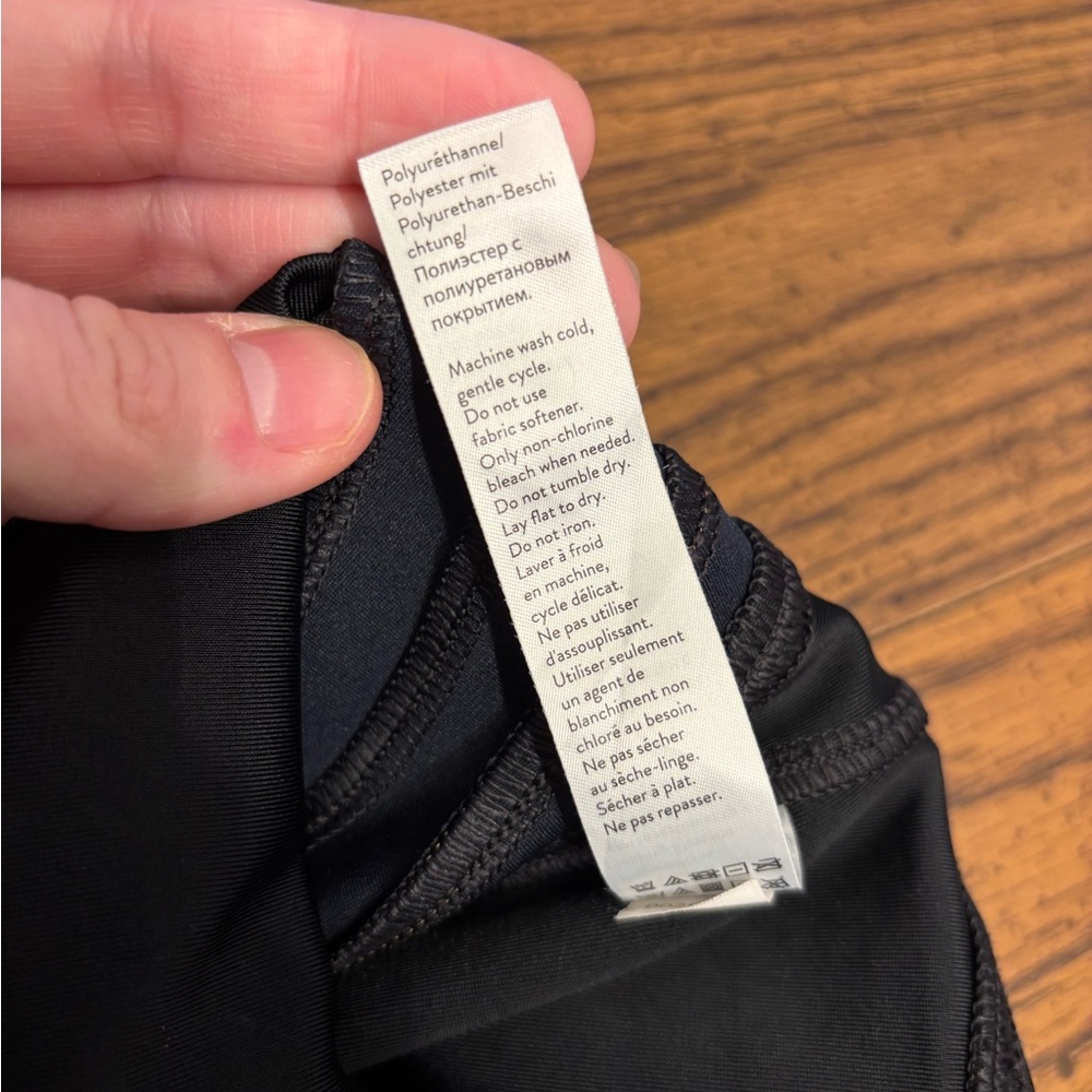 SPANX faux leather leggings women’s M - Picture 8 of 9